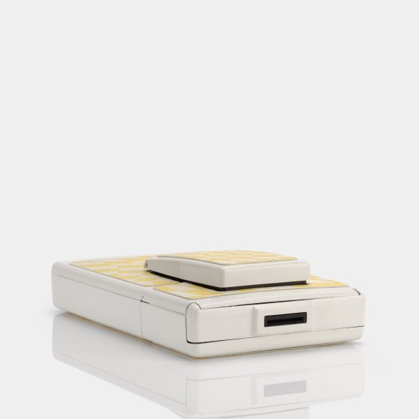 Polaroid SX-70 Model 2 Yellow Wave Check White Folding Instant Film Camera For Cheap - Image 2